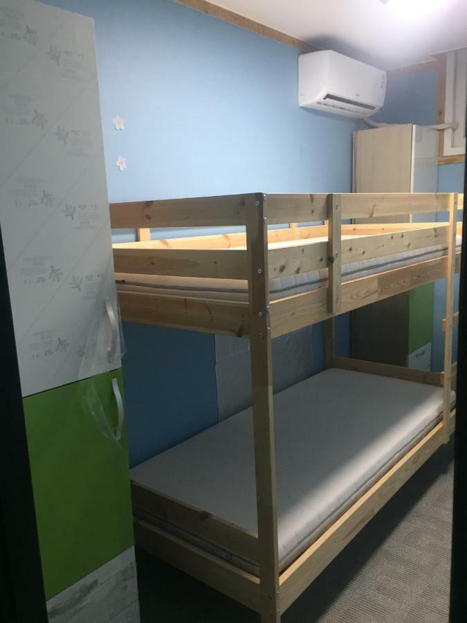 The Core Albergue Seoul Bagian luar foto