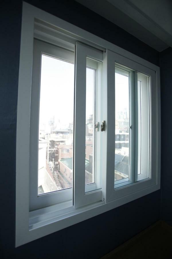 The Core Albergue Seoul Bagian luar foto
